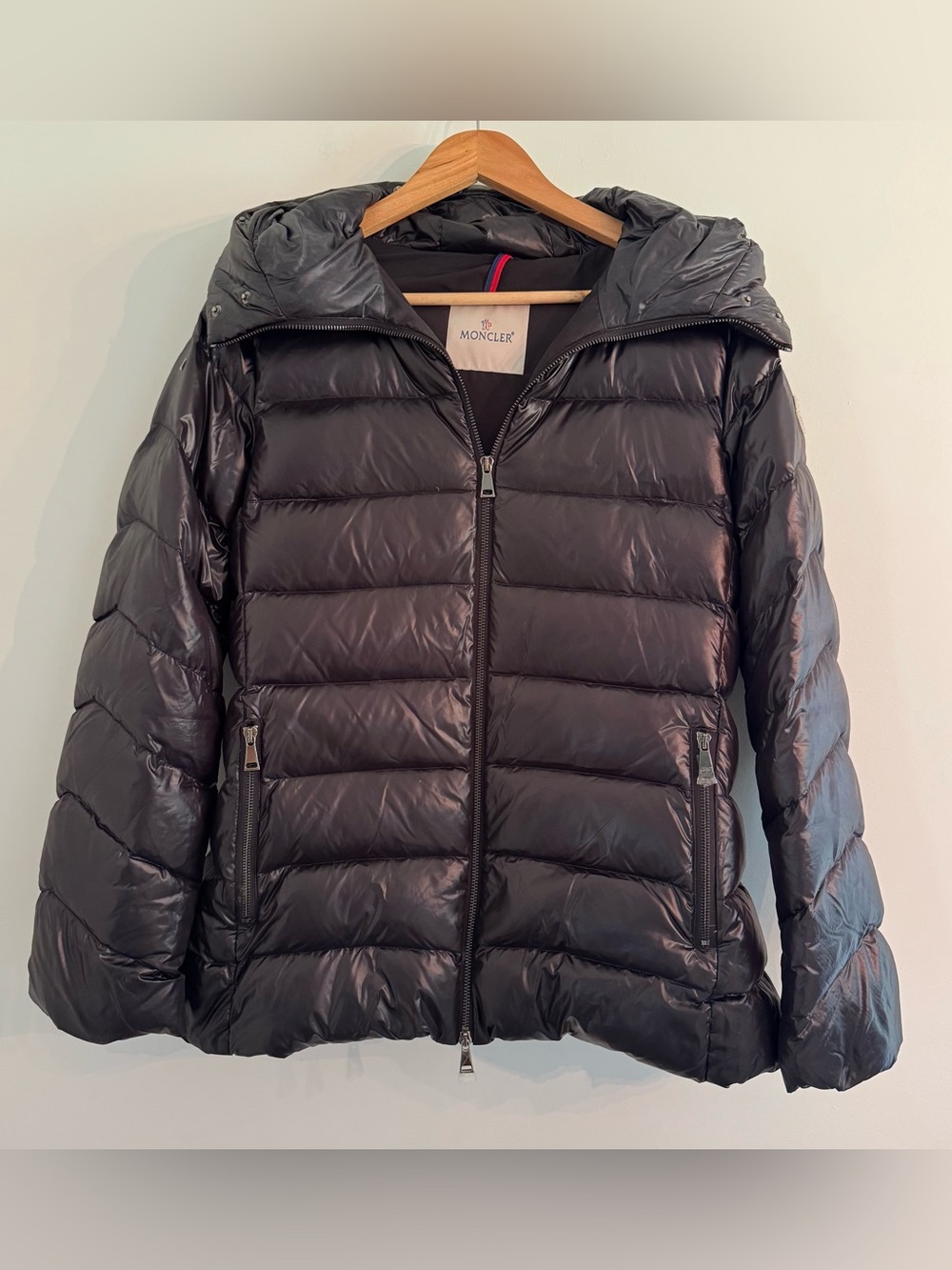 Moncler Women’s Bady Short Down Jacket Full Zip, Black, Hooded, Size 4